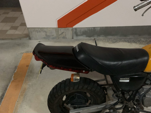 再投稿　エイプ50 登録は黄色ナンバー 交換希望