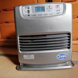 (お取引中)便利な大容量9 L タンク1週間保証付石油ファンヒーター