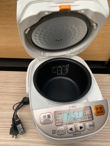 象印 炊飯器 NL-BB05型 シャンパンホワイト