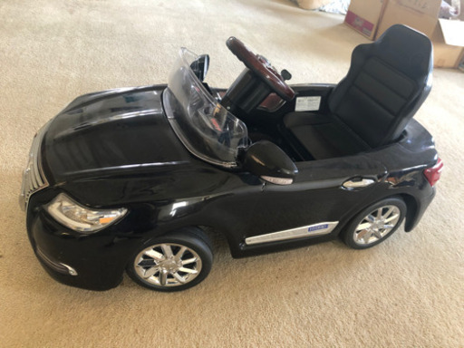 レクサス　電動自動車　子供用