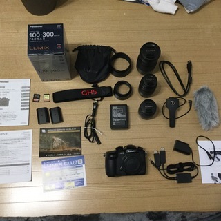 【中古】　パナソニック　DC-GH5　ミラーレス　一眼レフカメラ　レンズセット！　☆4K60p撮影可能☆