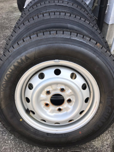 ヨコハマ スタッドレス  165/80R14  未使用  4本 14インチ