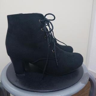【美品】マーレマーレのブーツ　Mサイズ　black
