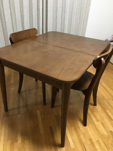 伸長式　ダイニングテーブルセット