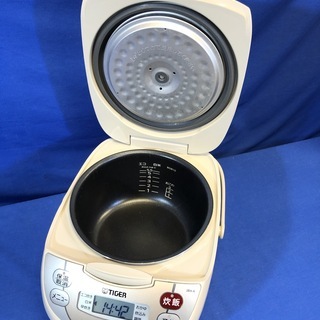 【管理KRK134】TIGER 2014年 JBH-A100 5.5合炊き 炊飯ジャーの画像