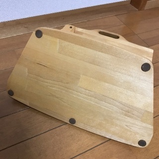 木製三面鏡の画像