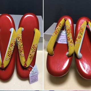 《新品未使用》踵高い 特別な日の装いに❤️ お草履の画像