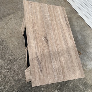 美品 お洒落なセンターテーブル！一人暮らし、一人部屋用に最適！の画像