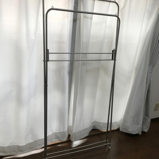 折りたたみ室内物干しの画像