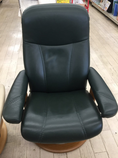 お買い上げありがとうございました！またのお越しをお待ちしております。          2/4東区和白  定価200,000   エコーネス   ストレスレスチェアー  オートマン付き   ノルウェー製  グリーン   高級品