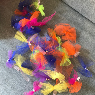 ネオンカラーのチュールの画像