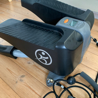 ダイエットに！Twist＆Shape トルネードステッパーの画像