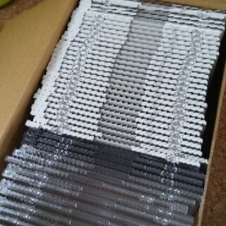 新品未使用 CD _R またはDVD _R のケース