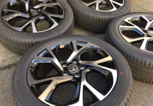 C-HR純正アルミホイールです