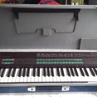 値下げします！　YAMAHA DX7 ＦＭ音源　デジタルシンセサ...