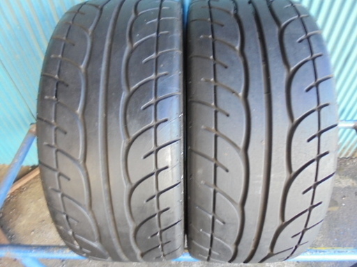 ヨコハマ ADVAN NEOVA AD07　225/40R18　2本 9分溝　旧モデルですが程度良好！