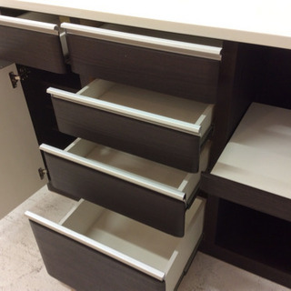 キッチンキャビネット ダークブラウン×ホワイト