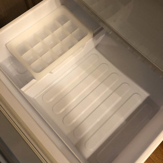 【美品】137L つけかえどっちもドア 2ドア冷蔵庫 シャープ SJ-D14Dの画像