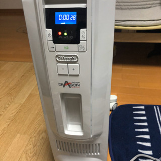 お値下げ‼️昨年11月購入使用期間2ヶ月。購入価格21780円デロンギ