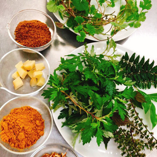 和のハーブでつくる 薬膳スパイスカレー講座の画像