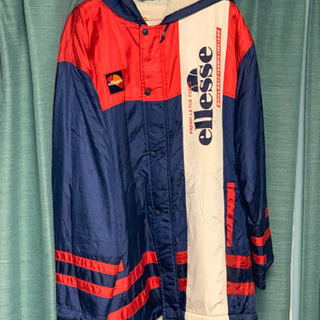 ellesse ベンチコートの画像