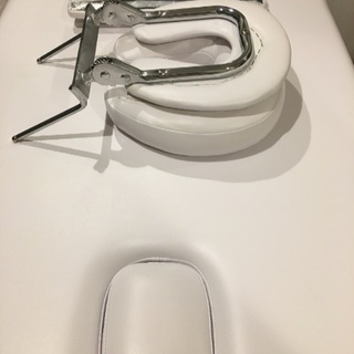 エステ用ベッド　施術台の画像