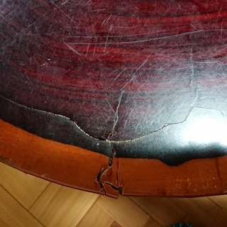 中古品　一枚板テ－ブル差し上げます。の画像