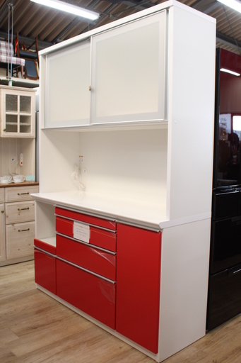 R461)【未使用品】松田家具 MATSUDA 食器棚 キッチンボード 1400 トリビアレンジ(L) 幅140cm カウンター高82cm オーダーカラー レッド系