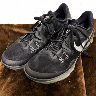 ZOOM KOBE VENOMENON 5　コービー　バッシュ