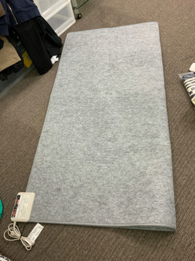 日立　ホットカーペット　2017年　中古^_^