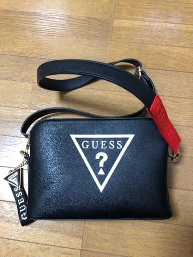 Guessショルダーバッグ