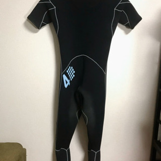 4DIMENSIONS ウェットスーツの画像