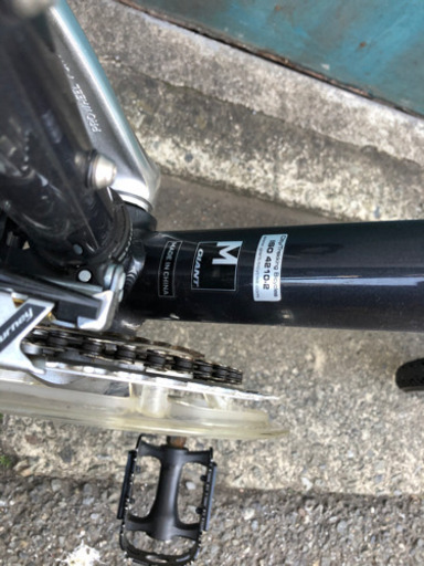 2018年モデル　GIANT  ESCAPE R3 ブラック　M   サイズ　直接引き取りのみ