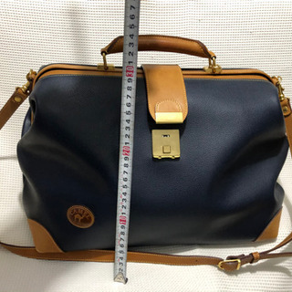0円です。　キャメル製バッグ！　1泊旅行用に！
