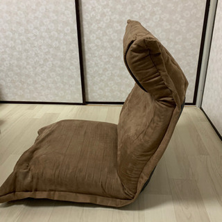 ニトリ製！ベロア座椅子！無料の画像