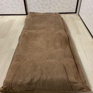 ニトリ製！ベロア座椅子！無料の画像