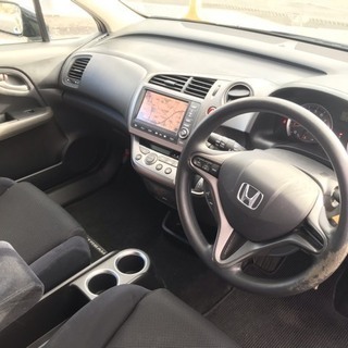 ホンダ　ストリーム　自社ローン全国対応・愛知・岐阜・三重　保証人　クレジットカード対応の画像