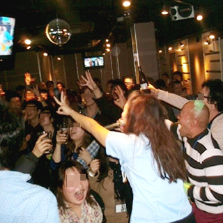 【3/14土】新宿◆カラオケ◆夜～オールナイト🎤お初・ぼっち・友達同士なんでも歓迎♪皆で遊ぼう♪ - 友達