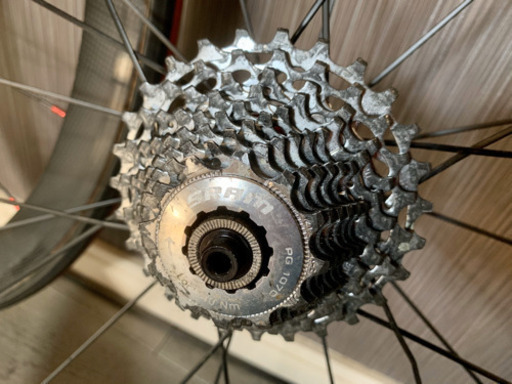 ロードバイク自転車ホイール　超軽量カーボン　前後輪フルセット