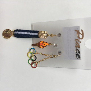 ピアス　オリンピック 応援　未使用