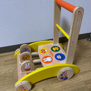手押し車カタカタ