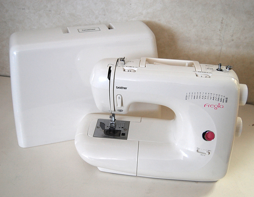 brother ZZ3-B593 電子ミシン Fregia ブラザー 動作確認済み  ☆ PayPay(ペイペイ)決済可能 ☆ 札幌市 清田区 平岡
