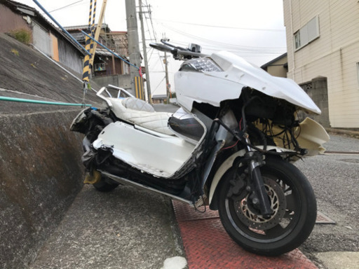 ヤマハ/マグザム/部品取り/エンジン実働/カスタム/オーディオ/ローダウン/ビクスク/フュージョンフォルツァマジェスティ250/大阪より