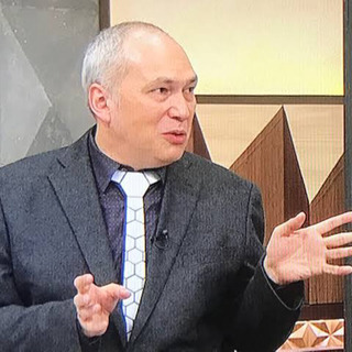 LOUIS VUITTON FENDI GIVENCHY などブランド　ネクタイ好きな方必見です。の画像