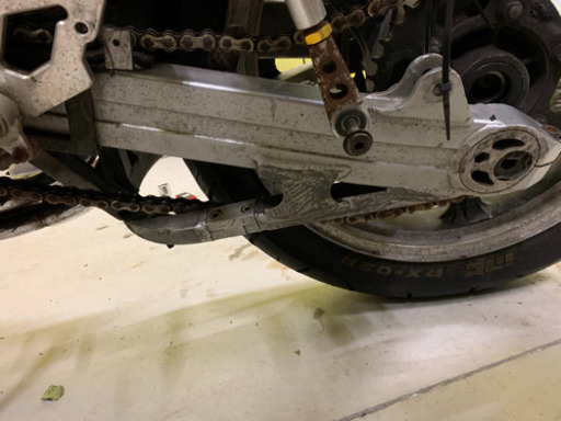 ゼファー400 BEET？スイングアーム