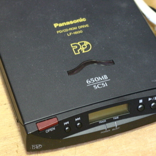 Panasonic  PD/CD-ROM DRIVE  LF-1600    SCSIの画像