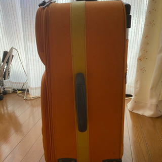 ベネトンキャリーケースの画像