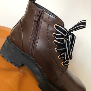 ラブトキ　中古ブーツ　Mサイズの画像