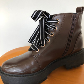 ラブトキ　中古ブーツ　Mサイズの画像