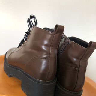 ラブトキ　中古ブーツ　Mサイズの画像